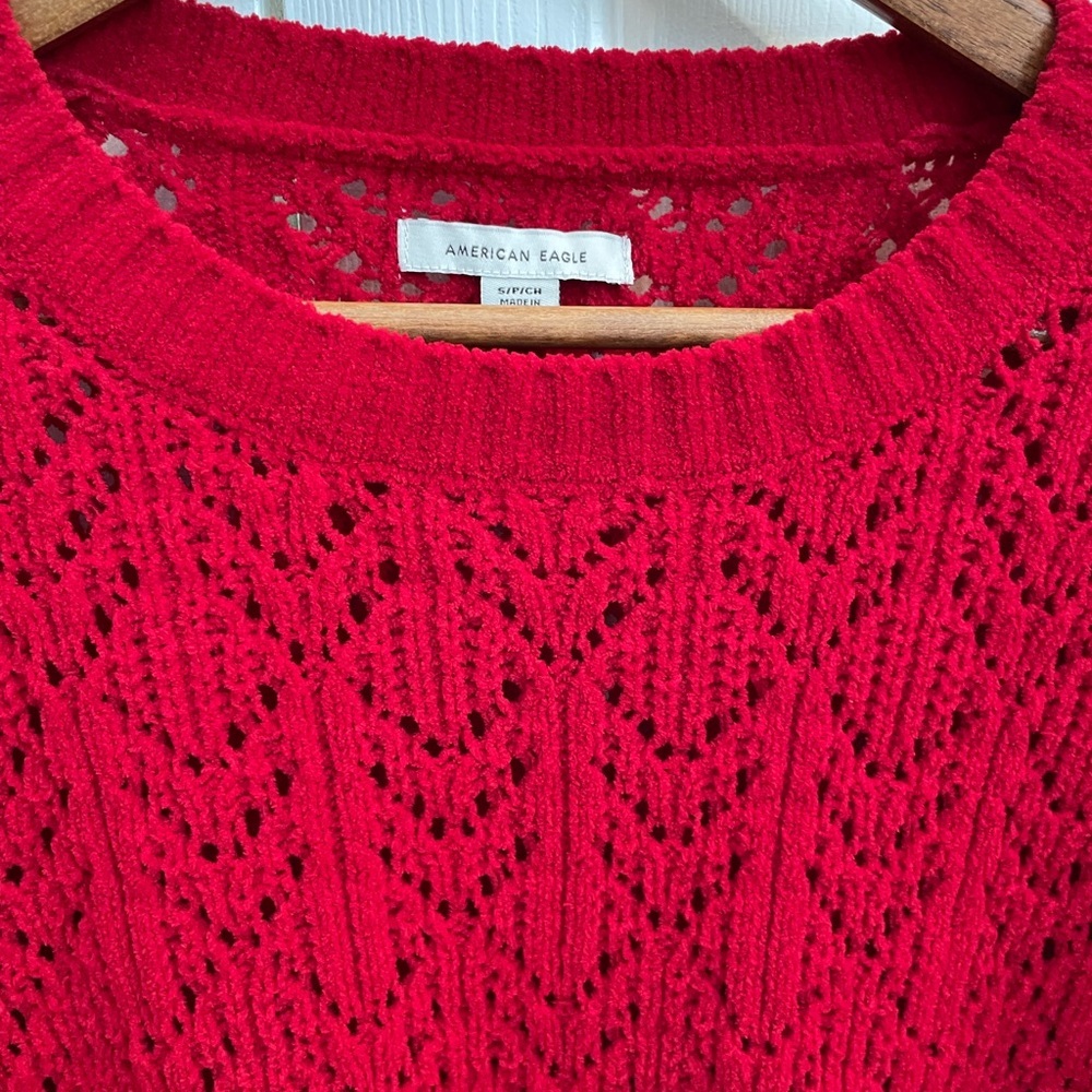 ❤️AE Cropped Pointelle Crewneck Sweater Red Small Valentines ❤️ - Picture 4 of 12